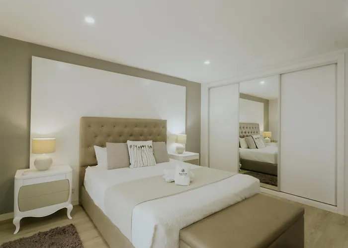 107 - Ferrel (Leiria)